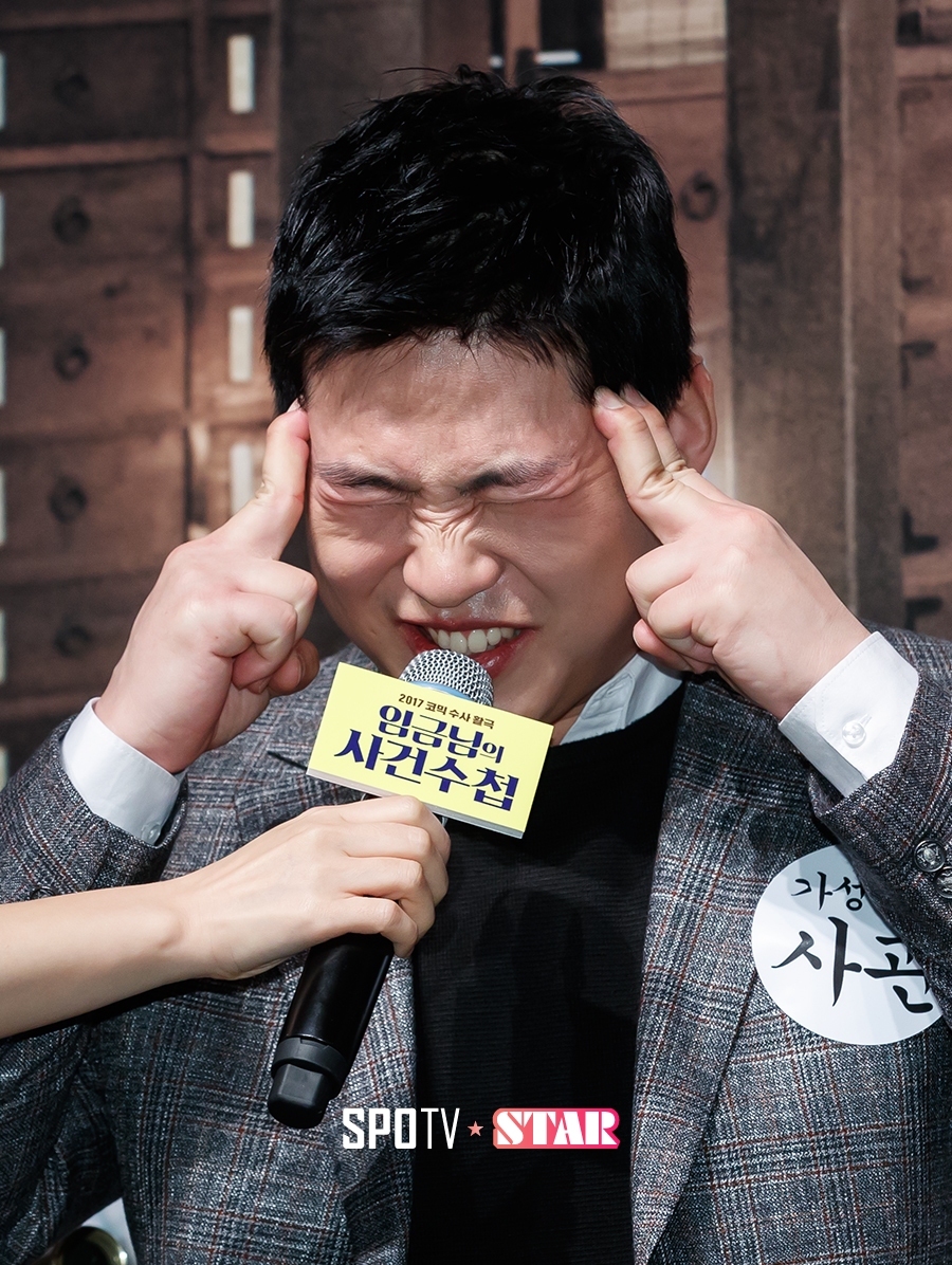 [포토S] 안재홍, "답변을 조금 더 잘해야겠어요"