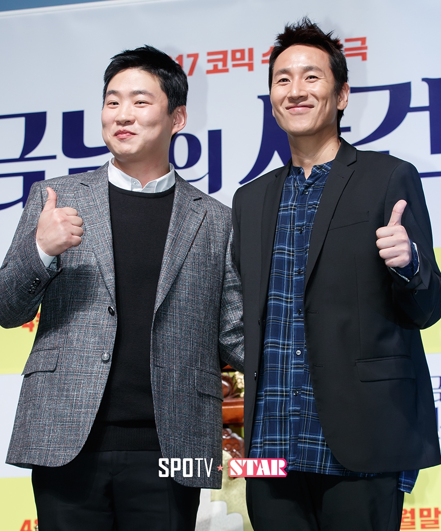 [포토S] 포즈 취하고 있는 배우 안재홍-이선균