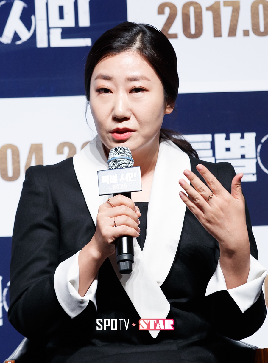 [포토S] 라미란, '대선배 최민식을 상대합니다'