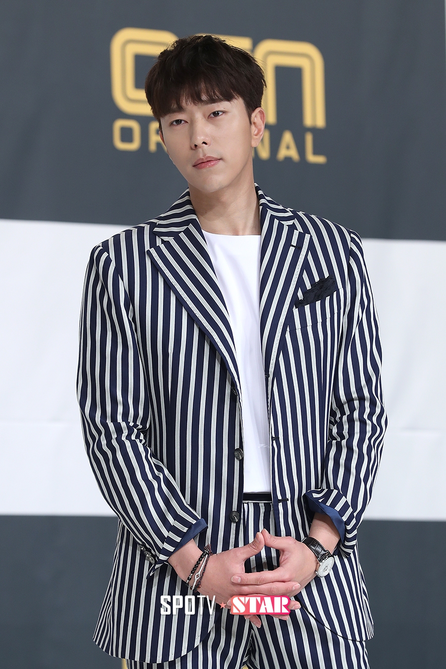 [포토S] 윤현민, '형사 포스 제대로!'