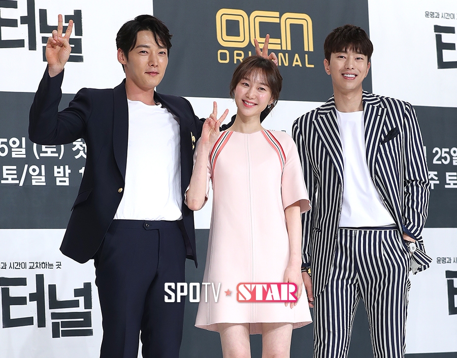 [포토S] 최진혁-이유영-윤현민, '터널의 주역들!'