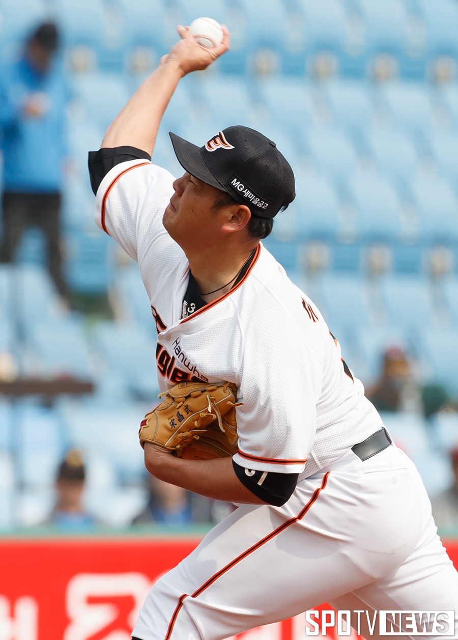 [포토S] 송창식, '올시즌도 힘차게'