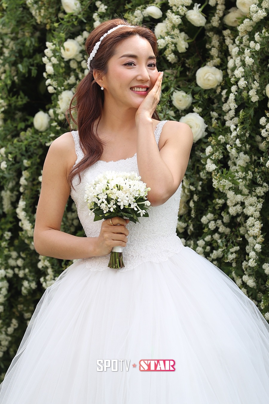 [포토S] 새 신부 바다, '볼이 발그스레~'