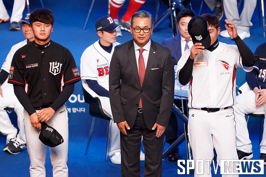 [포토S] kt, '꼴찌 탈출을 향해'