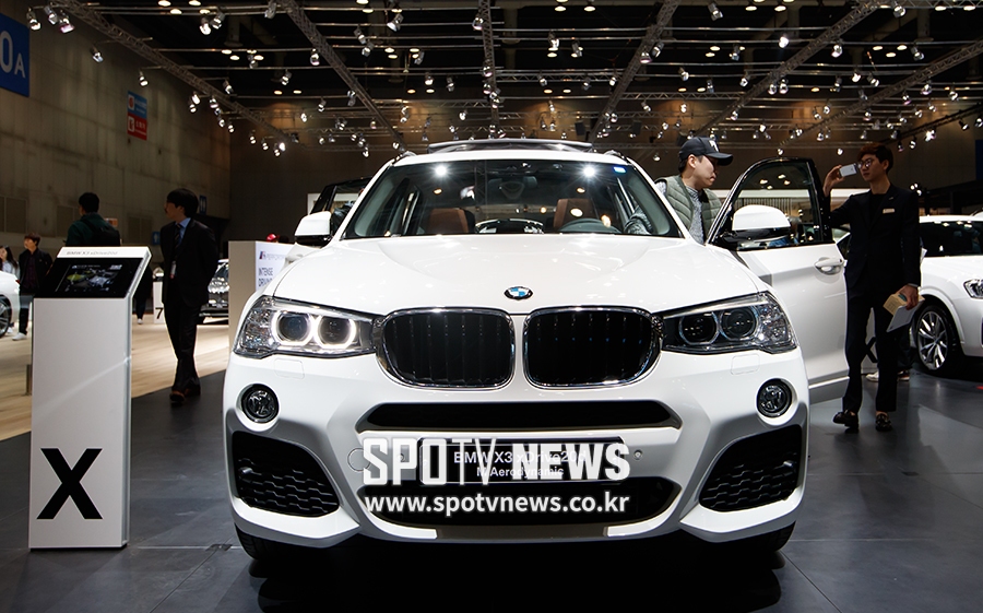 [포토S] 멋진 모습 뽐내는 신형 BMW X3