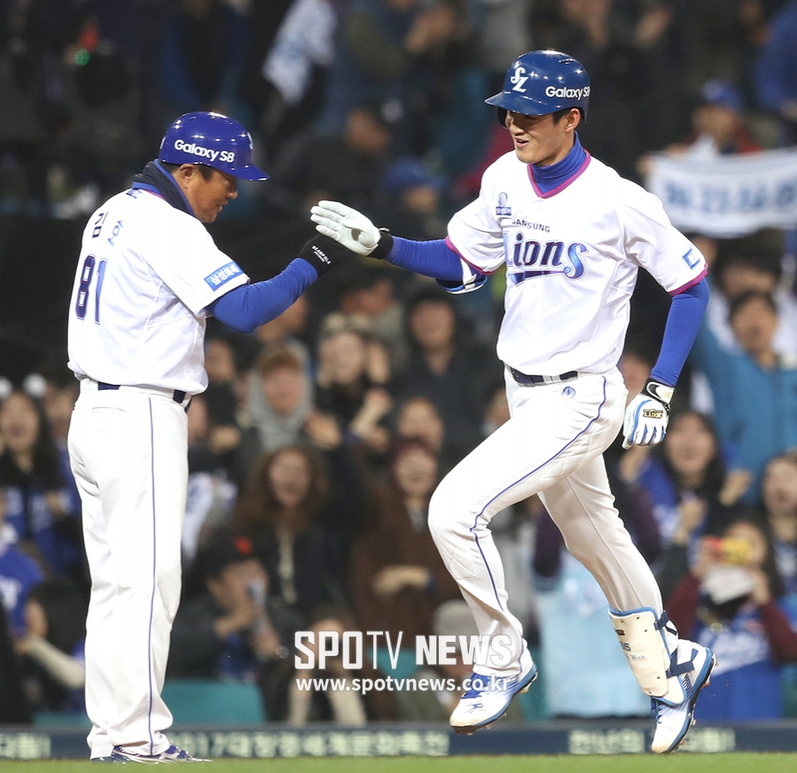[포토S] 구자욱, '동점 솔로포 날렸어요! '
