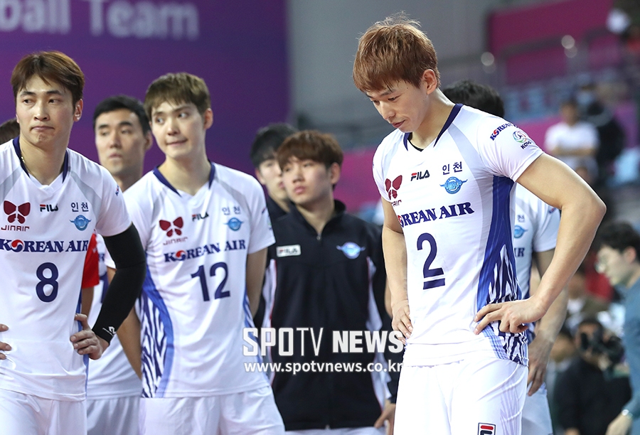[포토S] 준우승에 고개 숙인 한선수