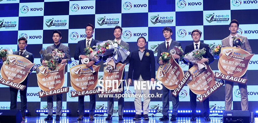 [포토S] '우리가 남자부 베스트7!'