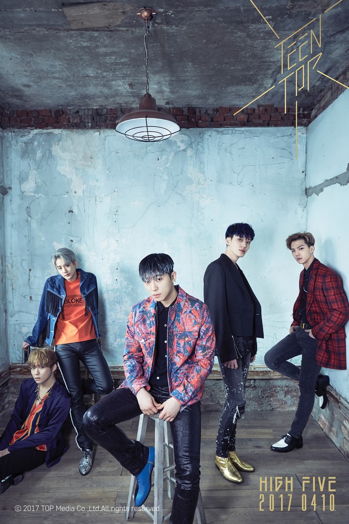 [현장S] 틴탑, 한 명 빠진 5인조 '눈물 그리고 더 끈끈해진 우정'