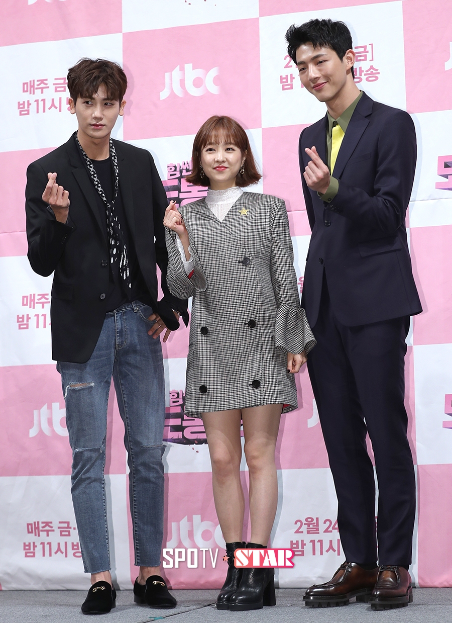 '도봉순' 팀, 20일(오늘) 포상 휴가 떠난다…박보영-박형식 참석