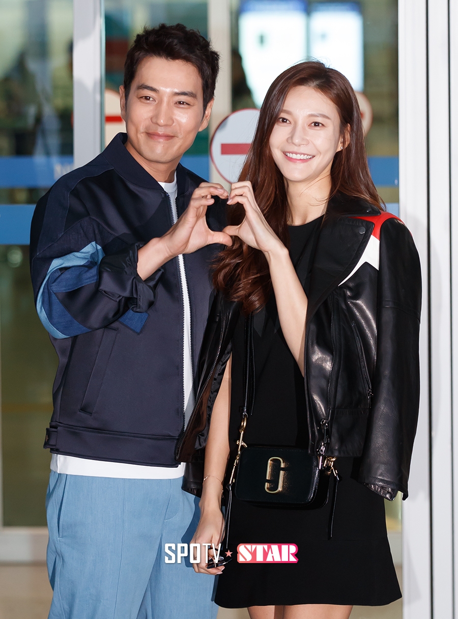 [포토S] 주사욱-차예련, 예비부부의 사랑스런 하트