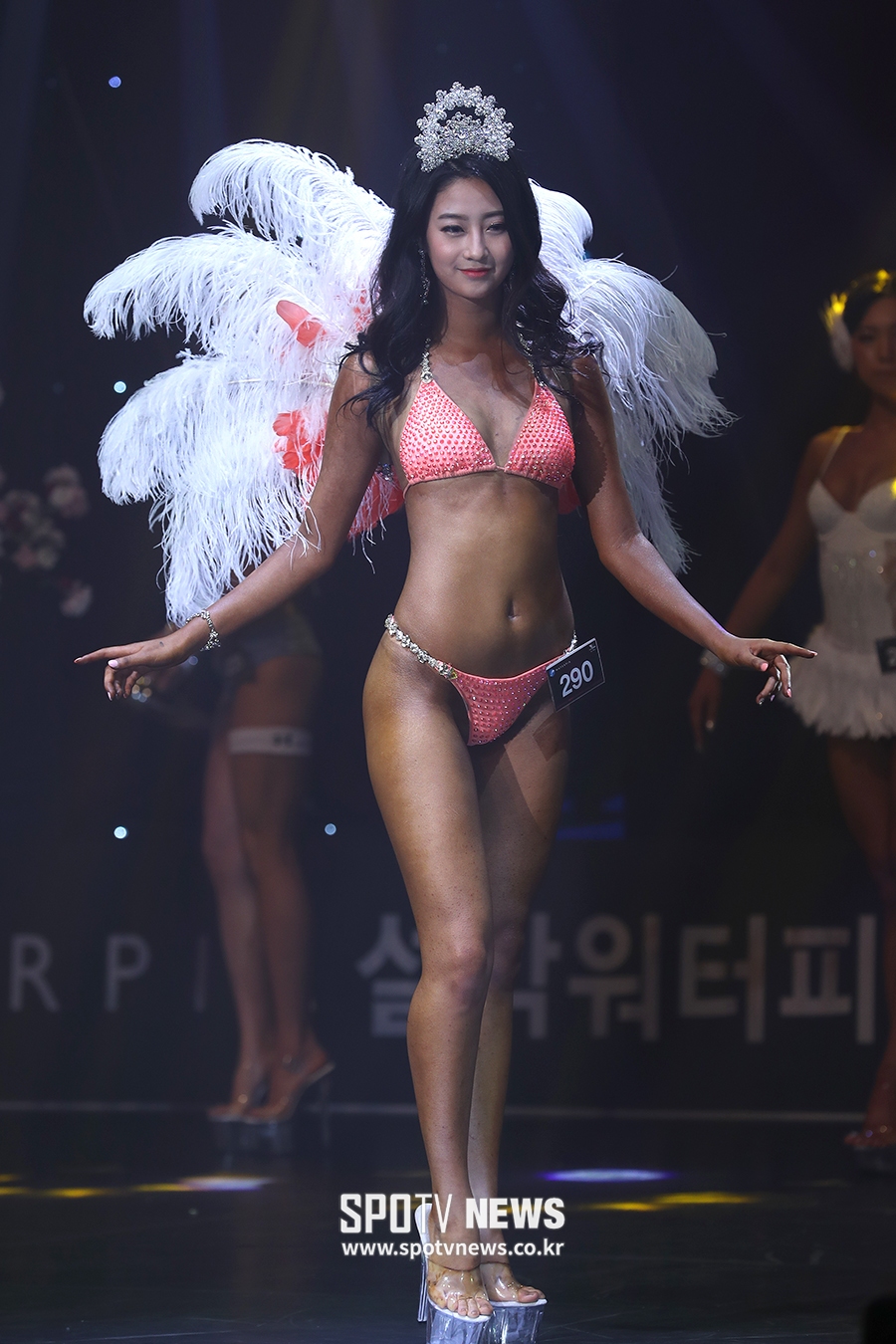 [포토S] '머슬마니아' 김우담, 고등학생이라곤 믿을 수 없는 완벽 몸매