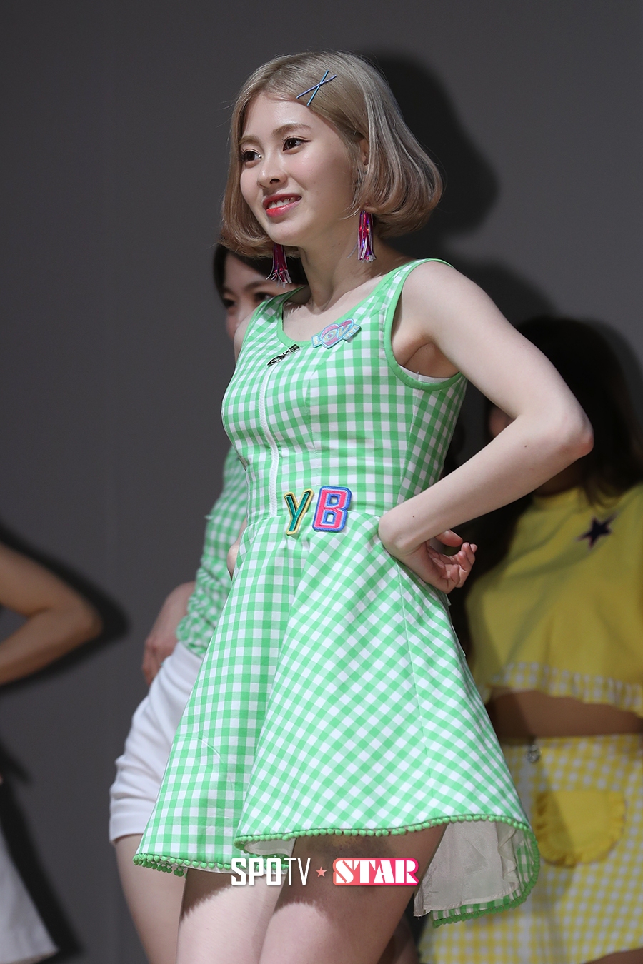 [포토S] 다이아 예빈, 깜찍 단발