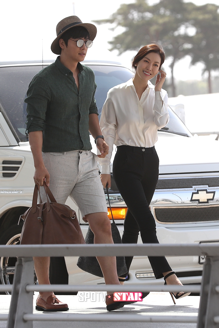 [포토S] '예비 부부' 이상우-김소연, '커플 화보 촬영 가요~'