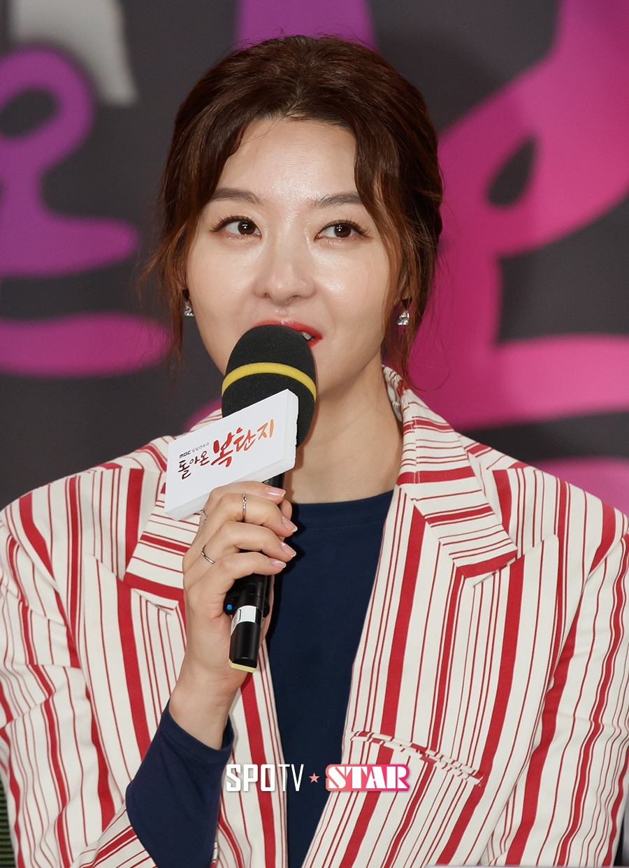 [포토S] 인사하는 배우 송선미