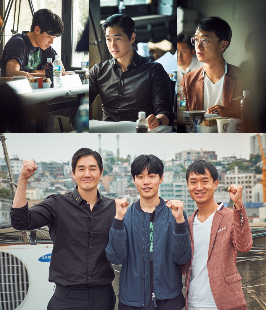 류준열X유지태X조우진 '돈', 첫 촬영 시작…리딩 현장 공개
