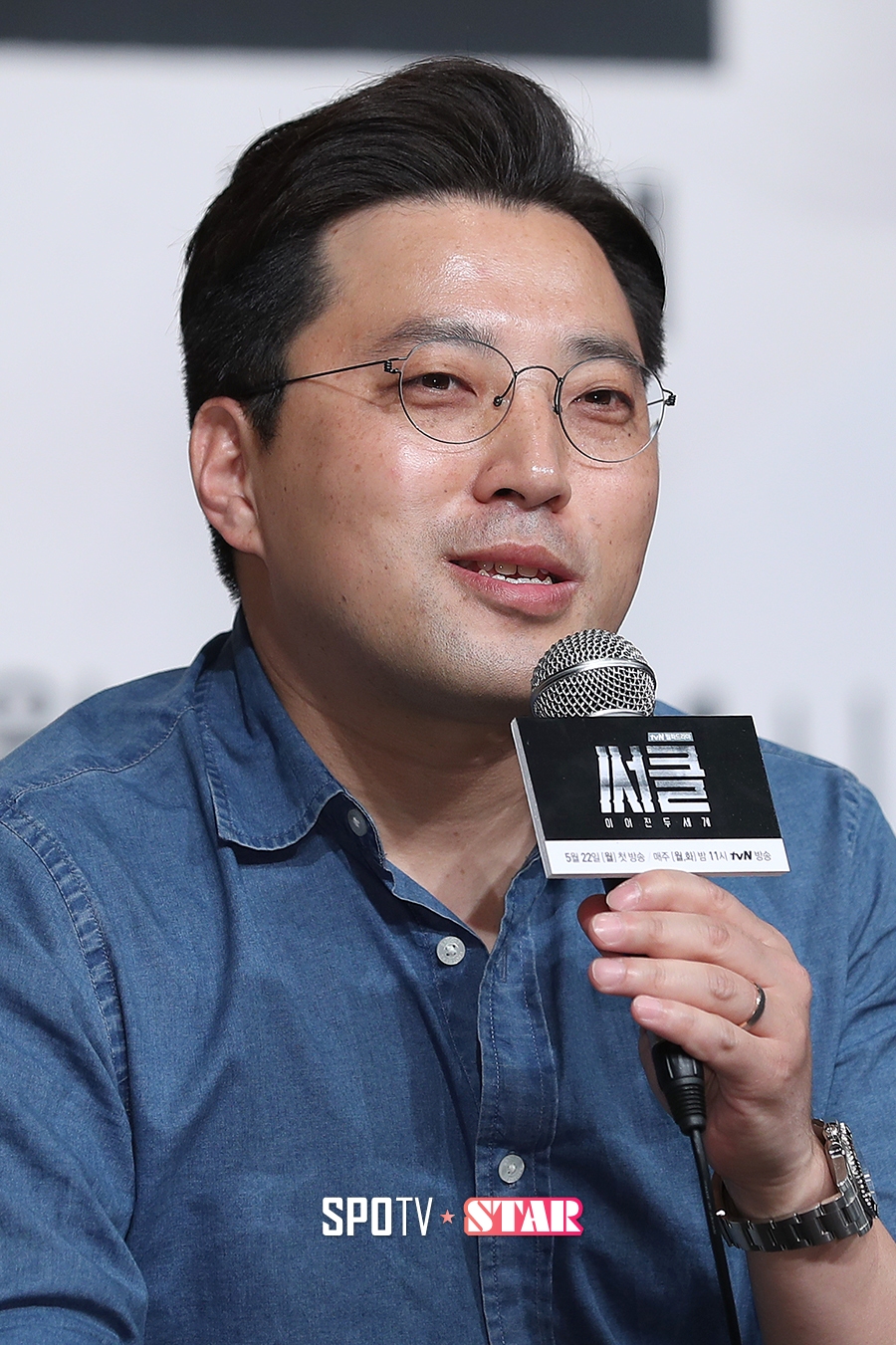 [포토S] 인사말 하는 민진기 감독