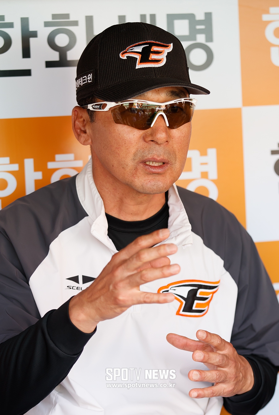 [포토S] 이상군 감독 대행, "특타는 필요한 경우에"