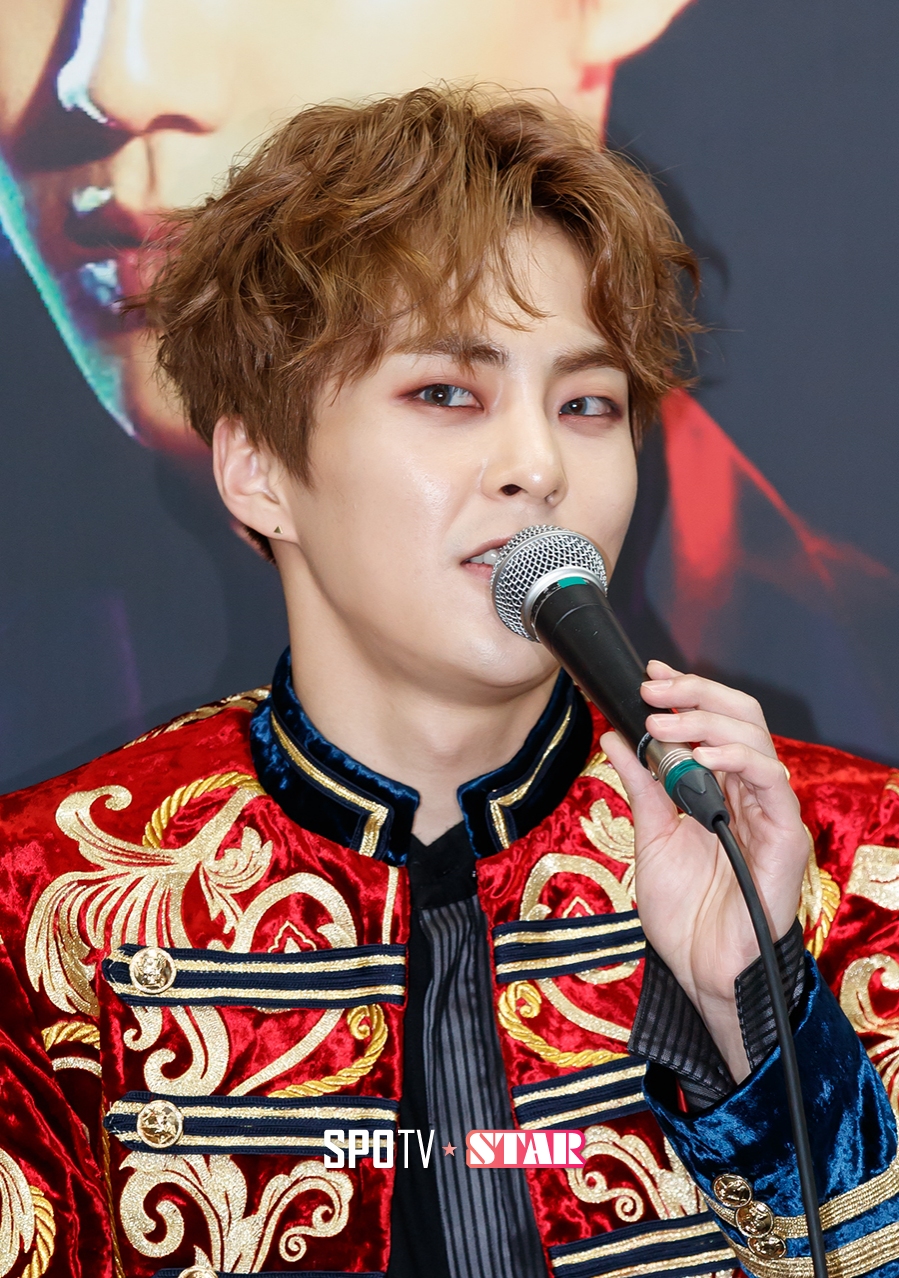[포토S] 엑소 시우민, '엑소디움 기대하세요'
