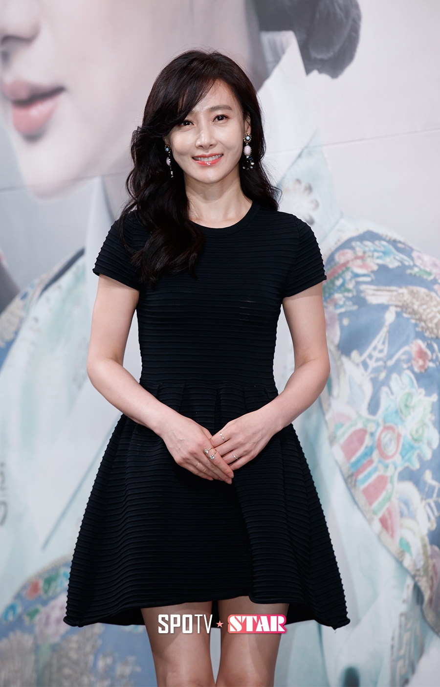 [포토S] 배우 도지원, 고혹미 넘치게