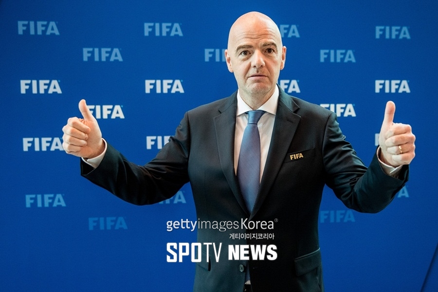 인판티노 FIFA 회장 "U-20 월드컵 성공적이었다"