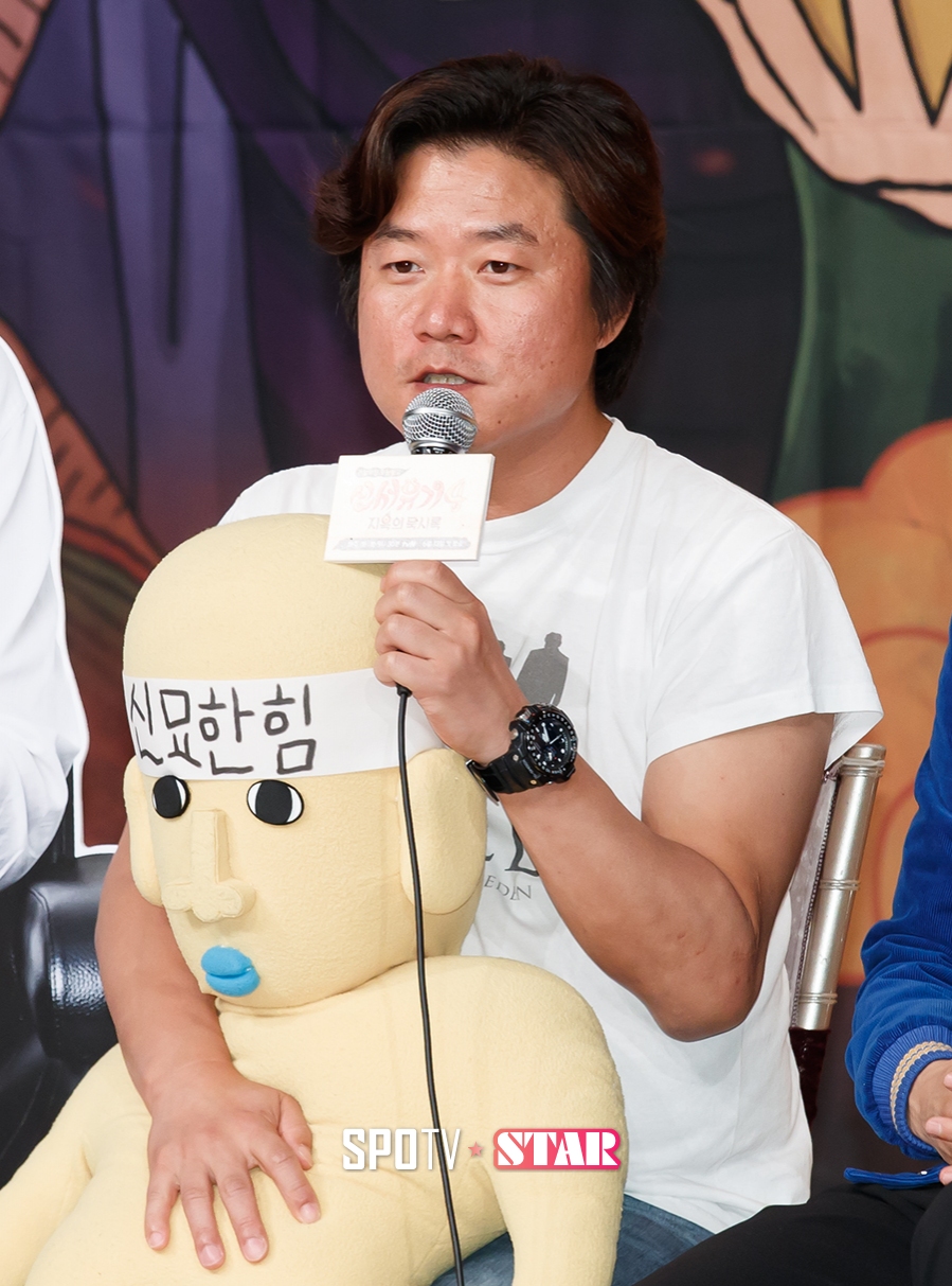 [포토S] 나영석 PD, "사랑하는 프로그램은 '알뜰신잡'보다 '신서유기'"