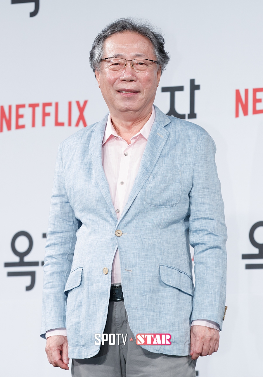 [포토S] 포즈 취하고 있는 배우 변희봉