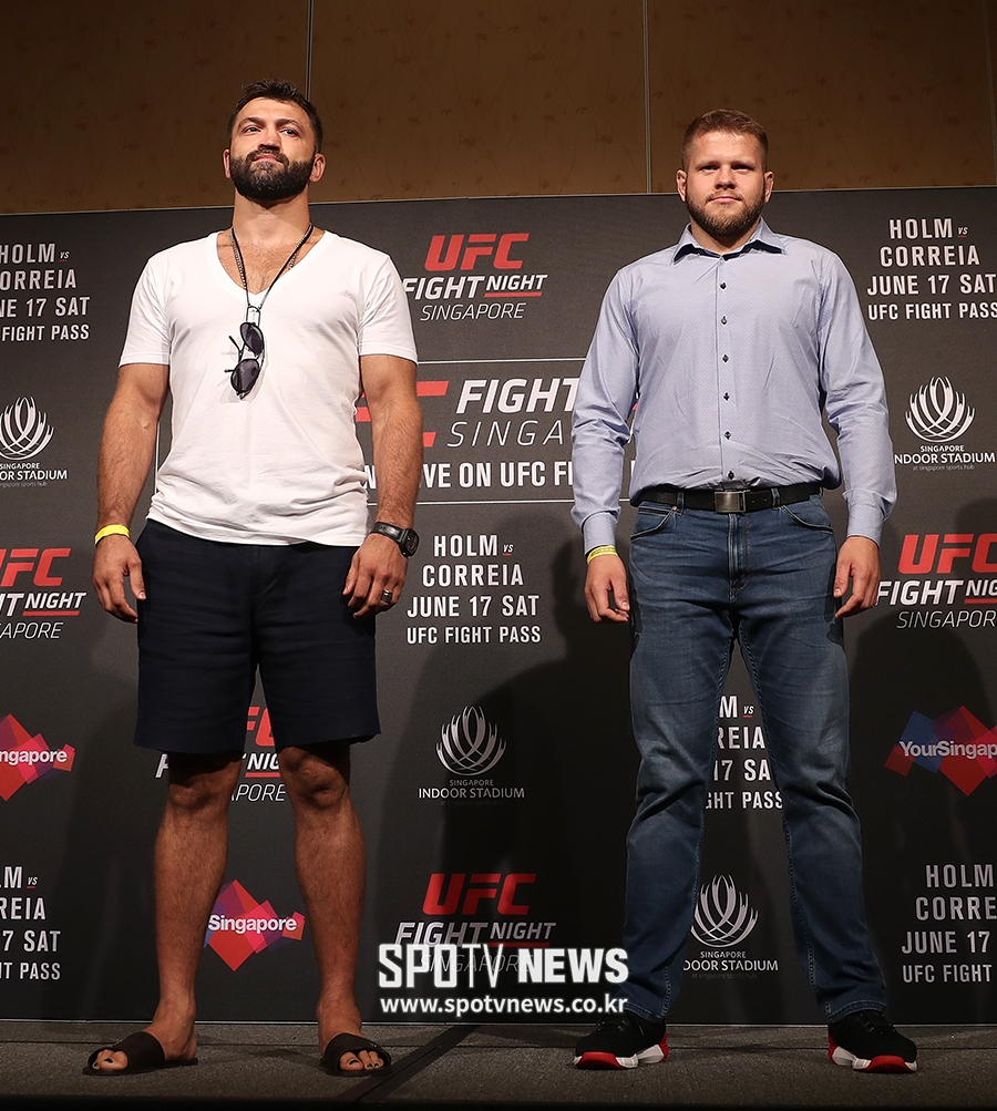 [포토S] 알롭스키-티부라, UFC 헤비급 맞대결