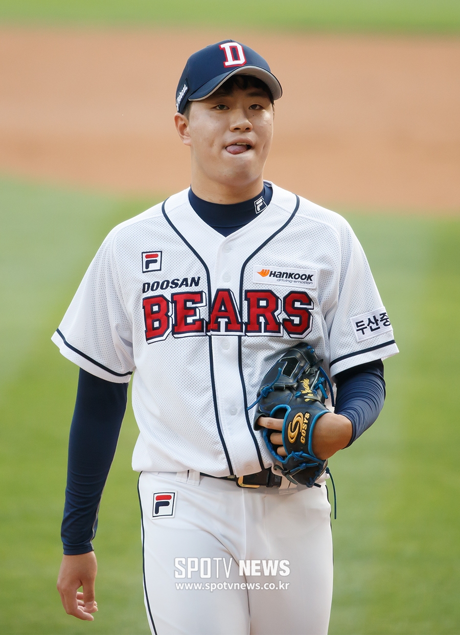 [포토S] 이영하, '제구가 왜 이러지'