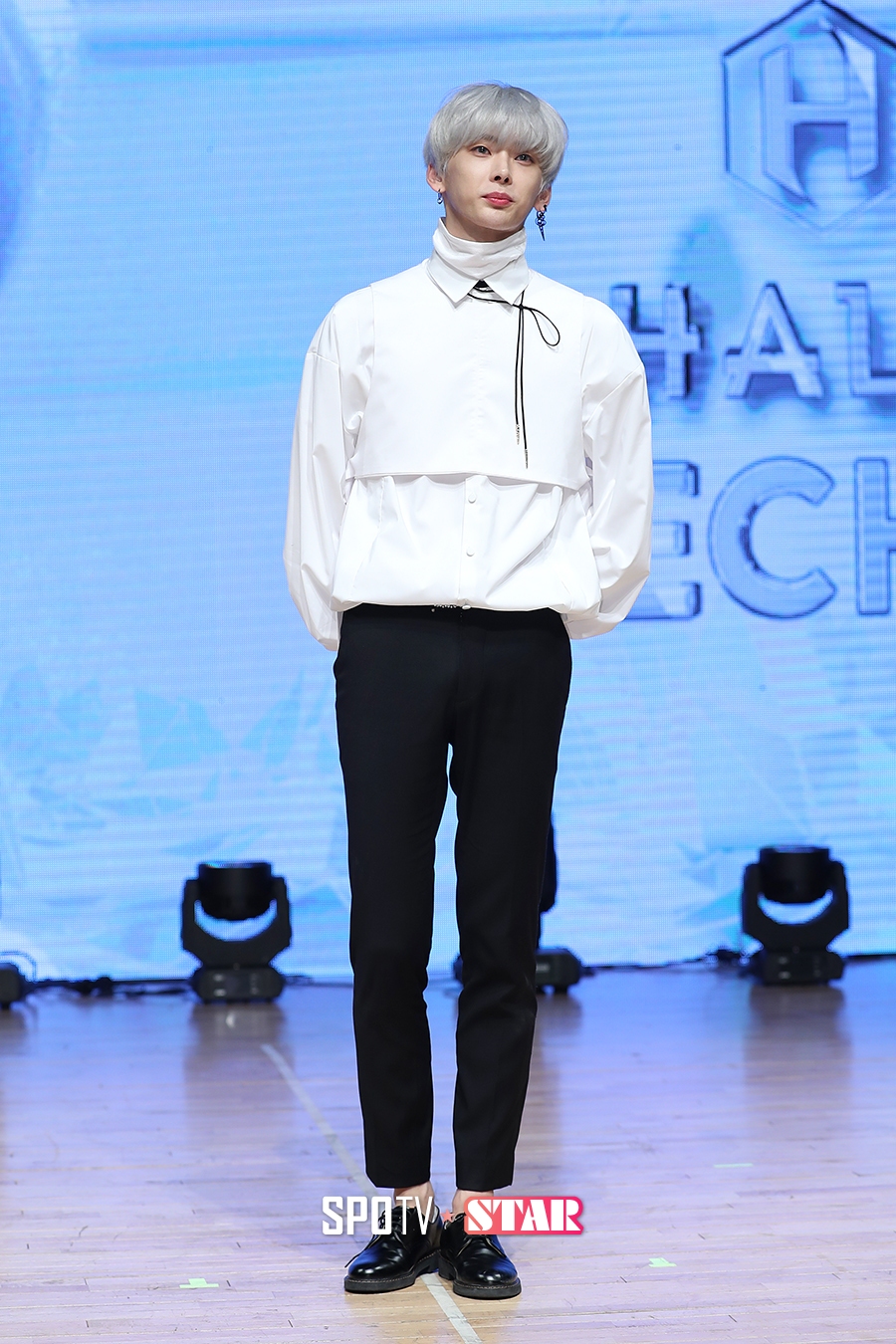 [포토S] 헤일로 희천, '만화책 찢고 나온 비주얼'