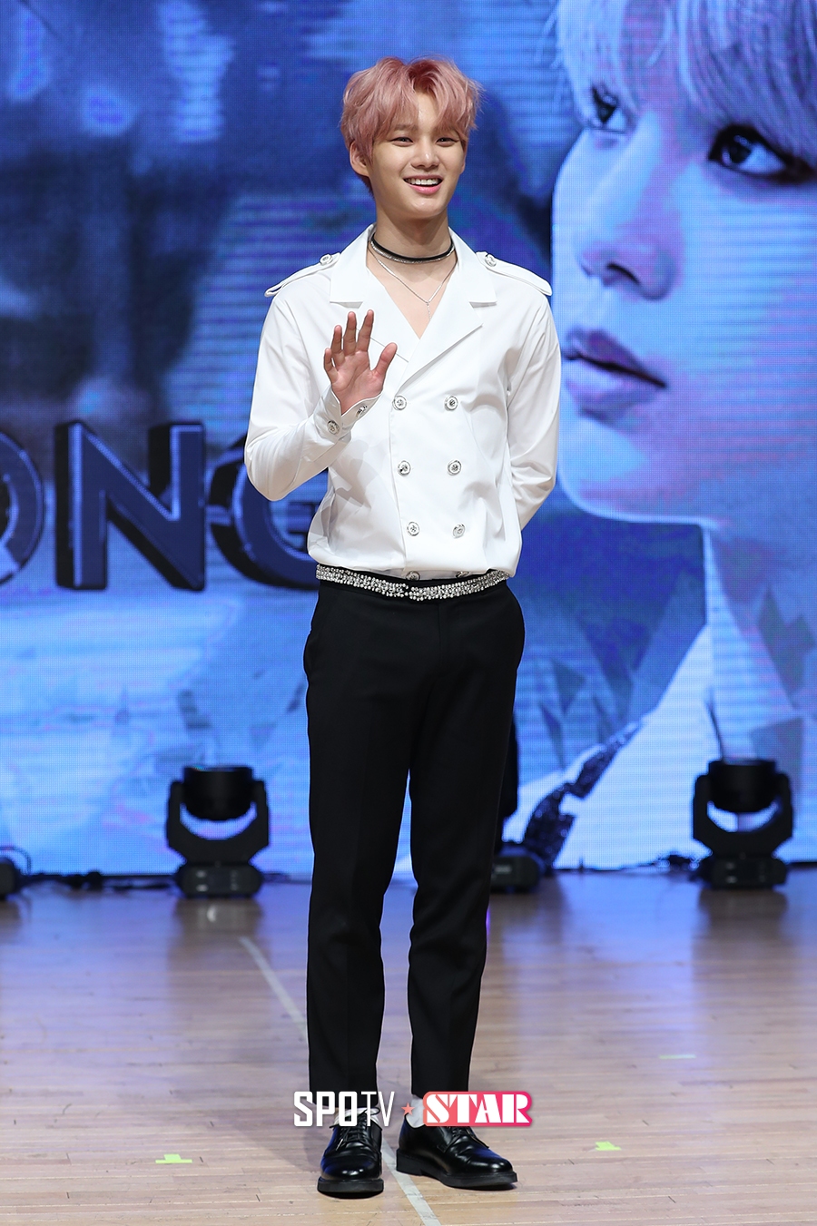 [포토S] 헤일로 윤동, 사랑스러운 막내