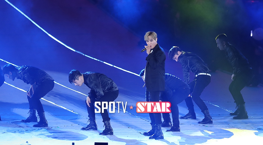 [포토S] SM 타운 콘서트 무대 오른 강타