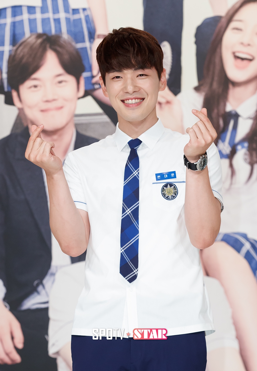 [포토S] 김정현, 반항아의 손하트