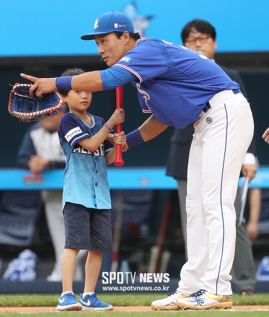 [포토S] 이승엽, '마지막 올스타전에서 사랑스러운 아들과 함께'