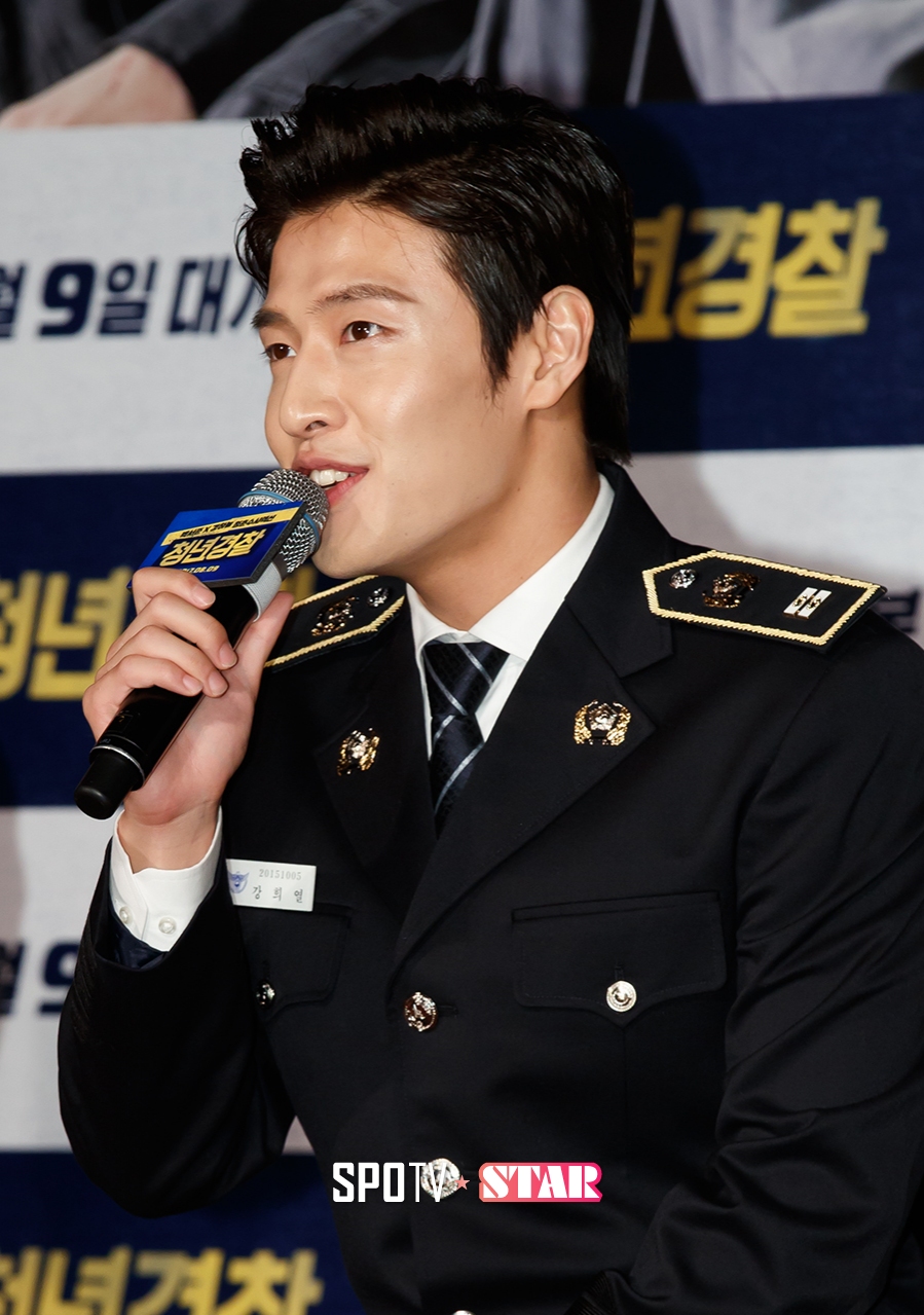 [포토S] 인사하는 배우 강하늘