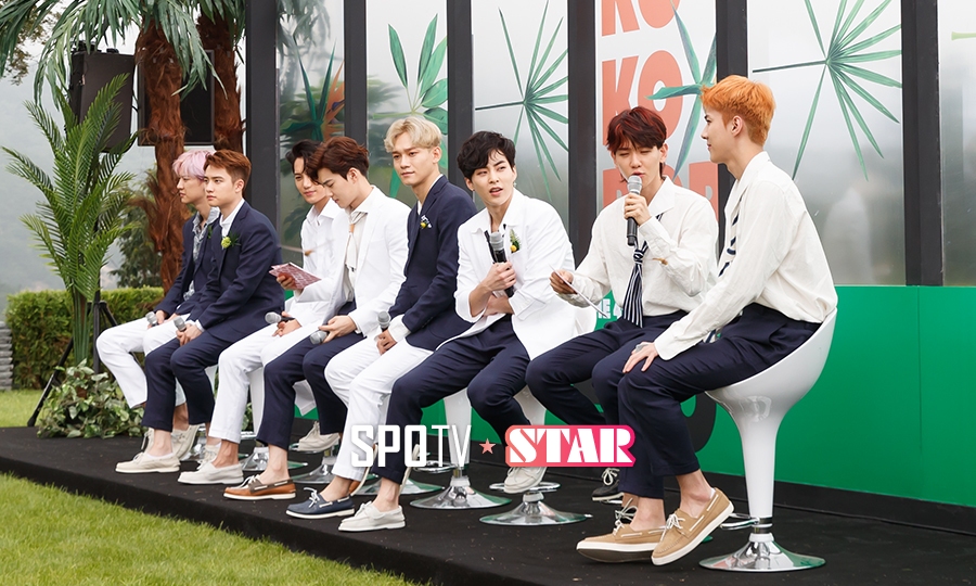[포토S] 엑소, '비가와도 문제 없어'