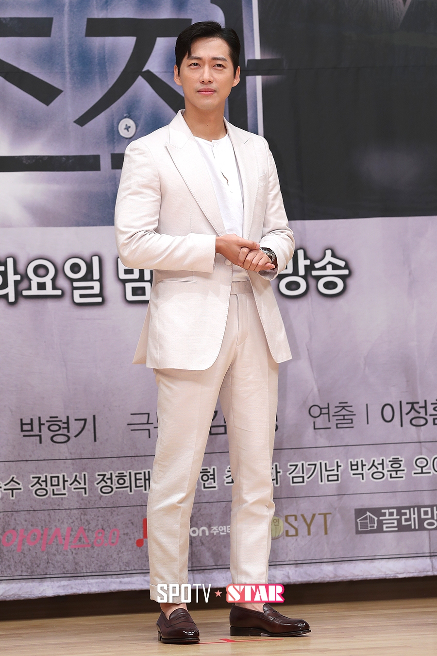 [포토S] 남궁민, 화려한 외모의 기자!