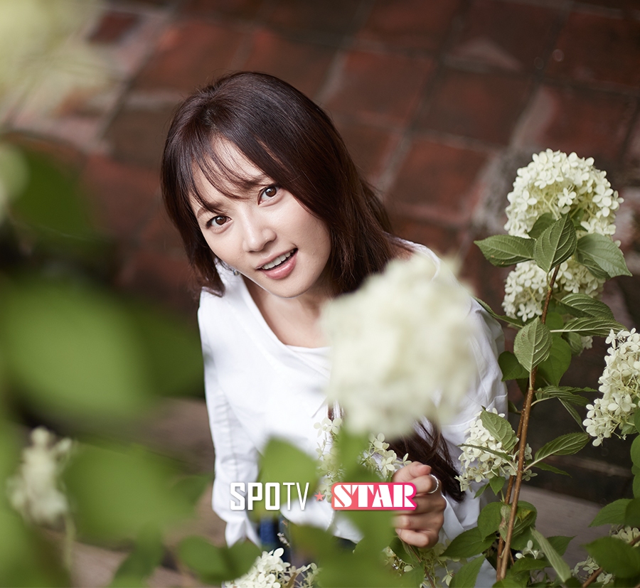 [인터뷰S]② 송하윤 "부귀영화 누리려 연기자 된 것 아니다"