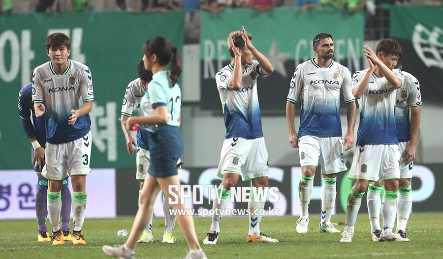 [포토S] 전북 현대, 'FC 서울에 2-1 짜릿한 승리! '