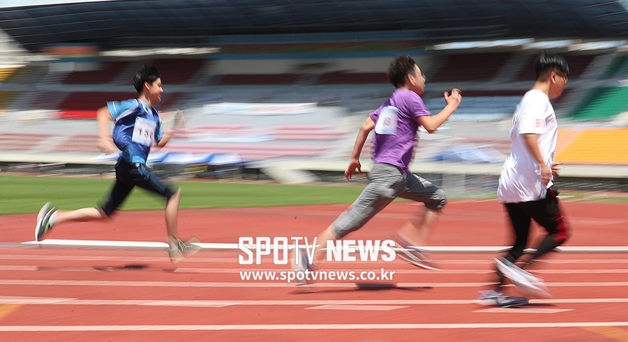 [포토S] 스페셜올림픽코리아, '우사인 볼트처럼!'