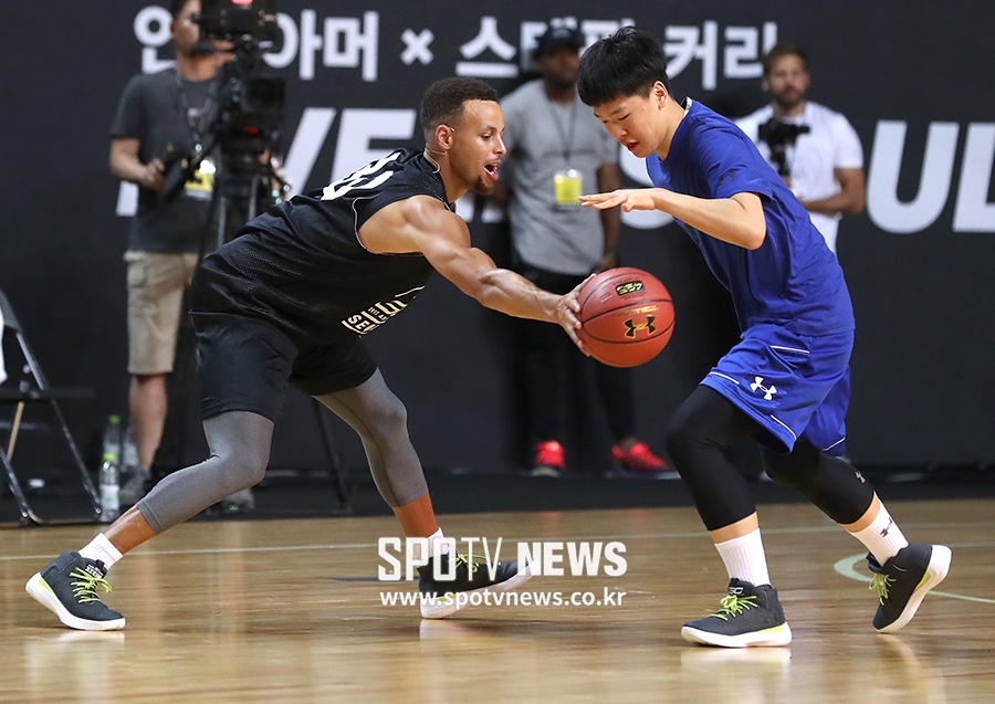 [포토S] 스테픈 커리, '스틸도 완벽하게'
