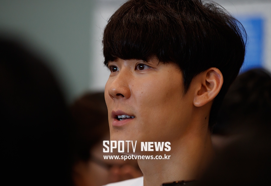 [포토S] 인터뷰 하고 있는 박태환