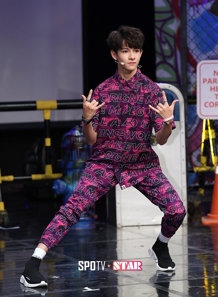 [포토S] 사무엘, 포즈도 남다르게