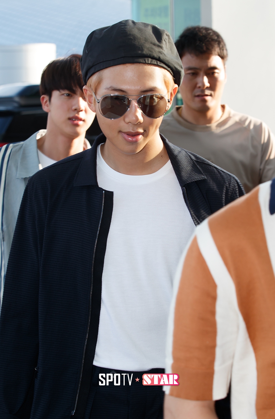 [포토S] 랩몬스터, '싱가포르로 갑니다'