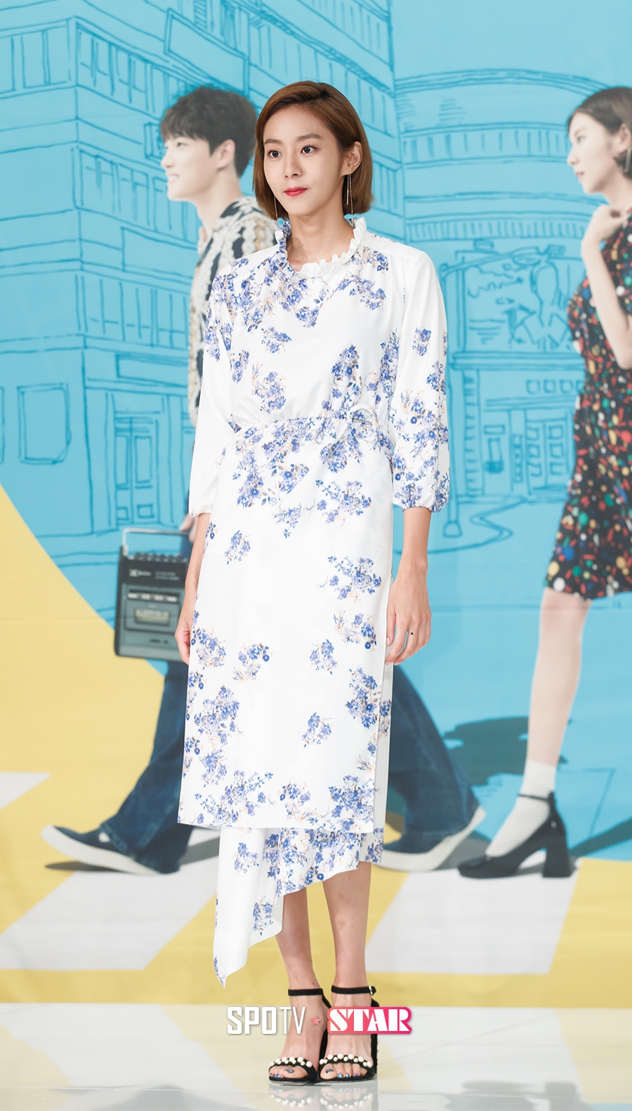 '맨홀' 유이 "개인적인 일로 심려 끼쳐 죄송…SNS 없앴다"