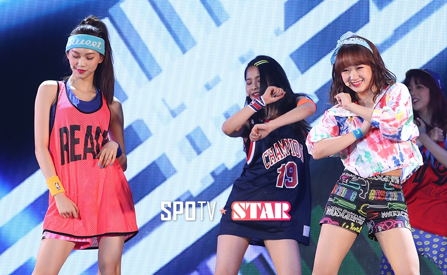 [포토S] 김도연-최유정, 아이오아이에서 위키미키로!