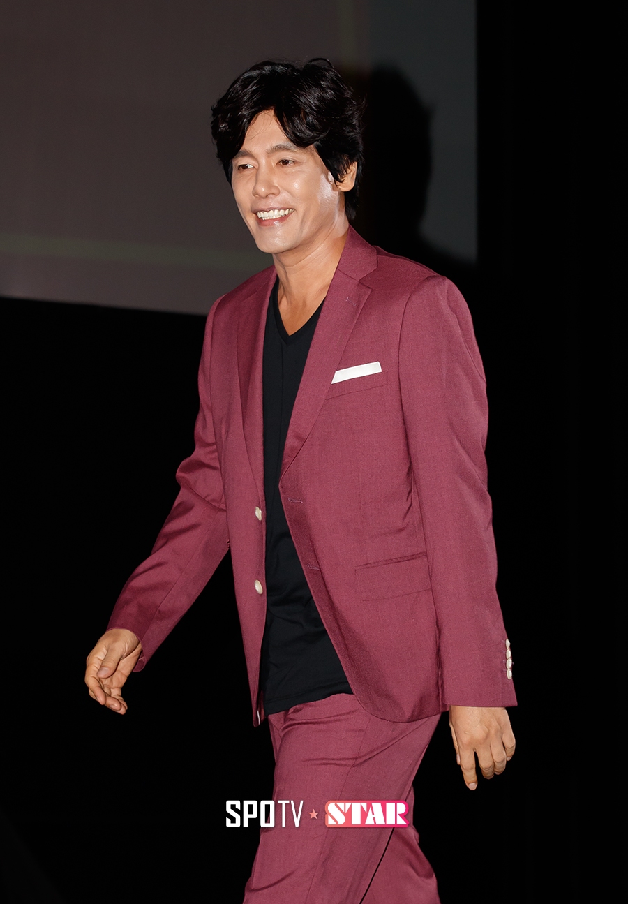 [포토S] 입장하는 배우 최성국