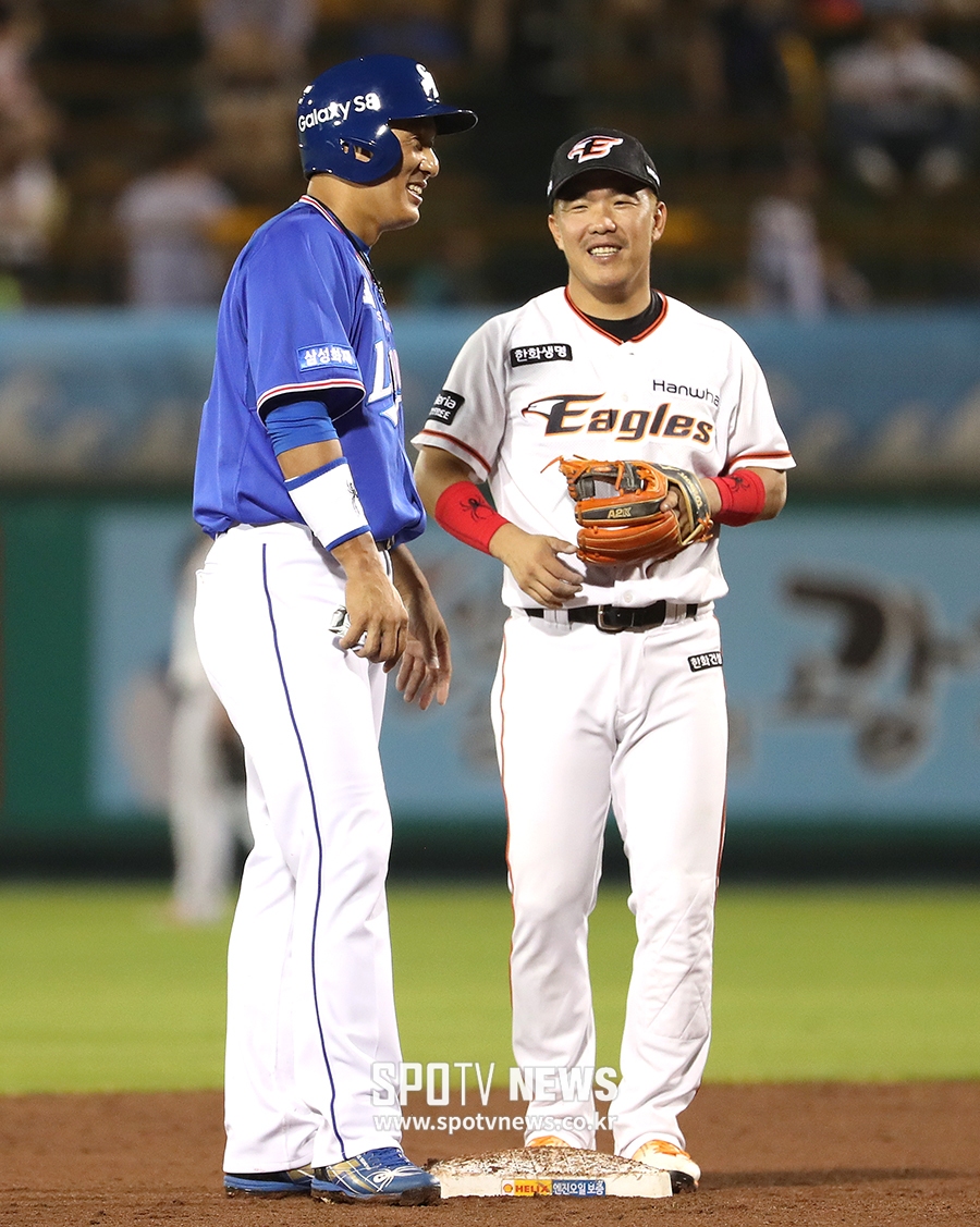 [포토S] 정근우, '승엽이 형 은퇴 아쉬워요'