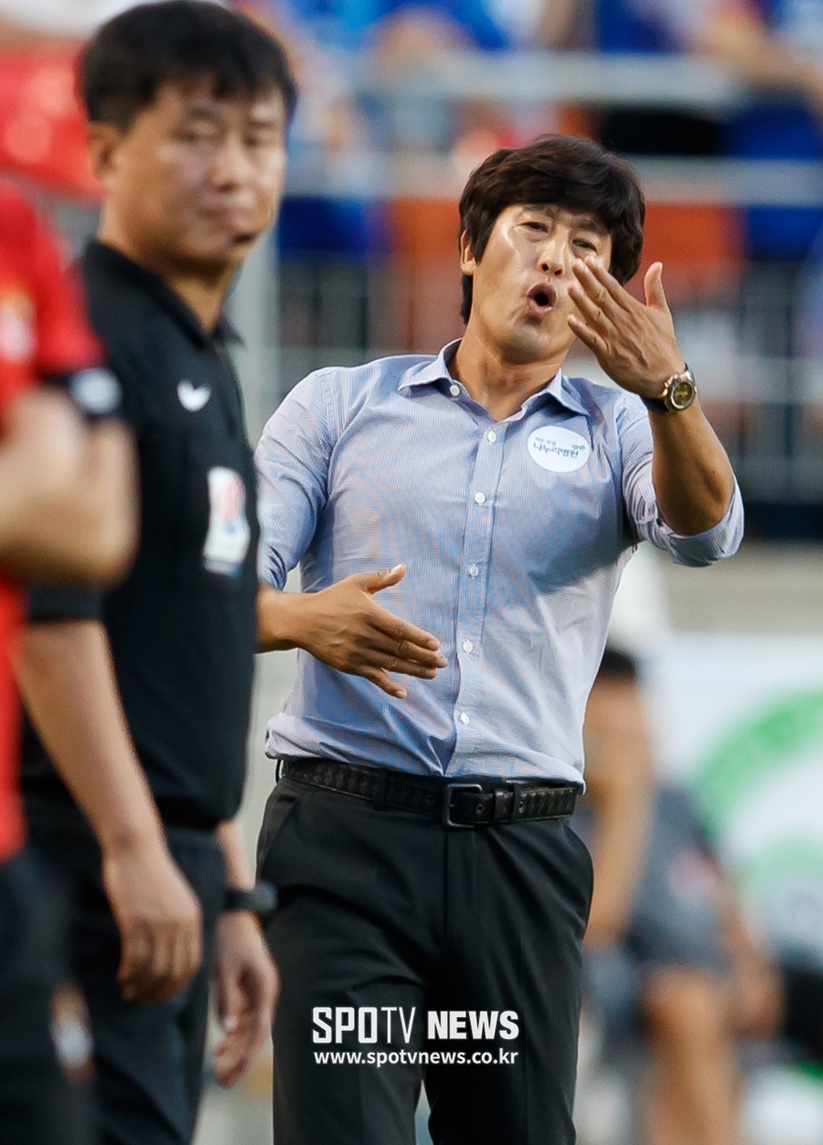 [포토S] 서정원 감독, '시작부터 흥분하게 만드네'