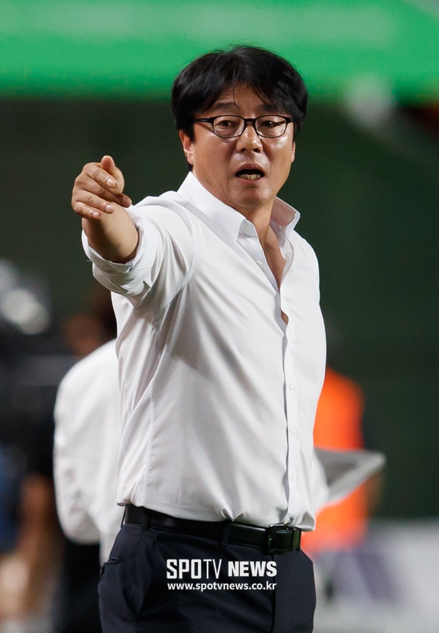 [포토S] 소리치는 황선홍 감독